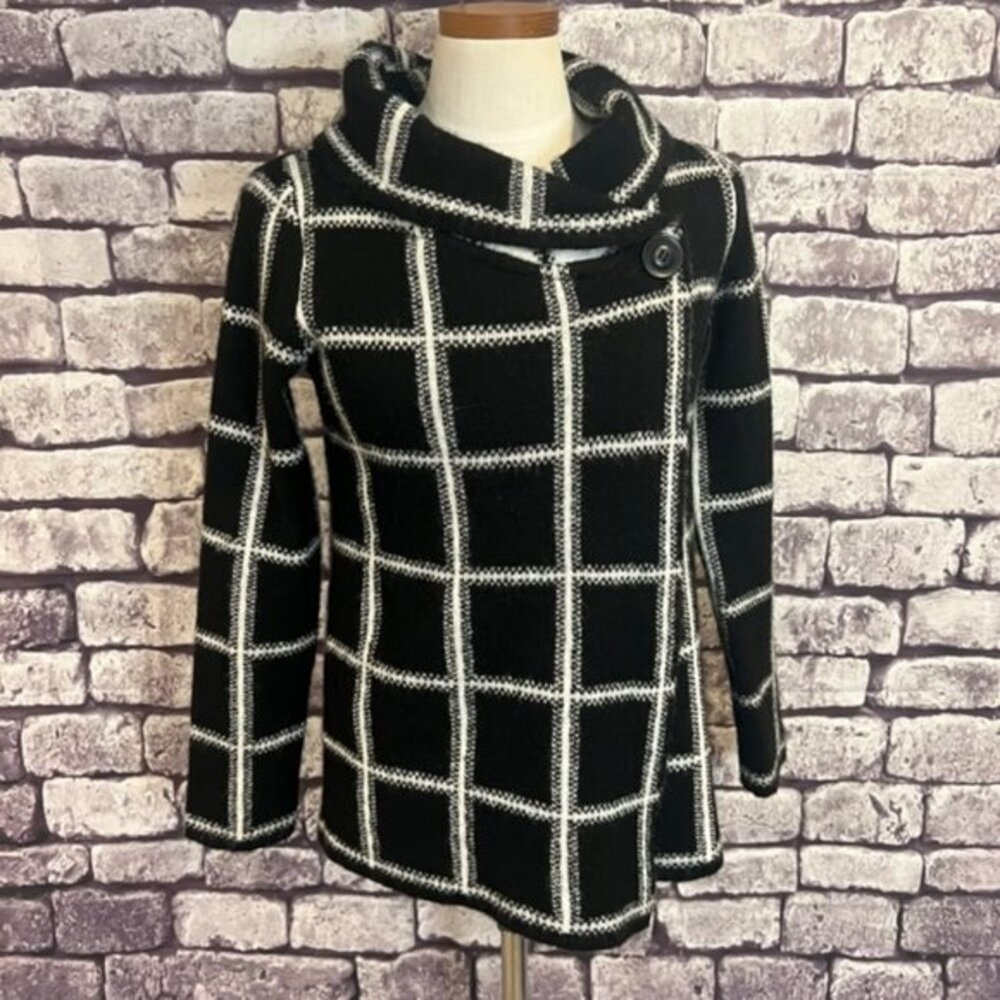 Ellen Tracy Black & White 1 Button Cardigan Sweater Size Small